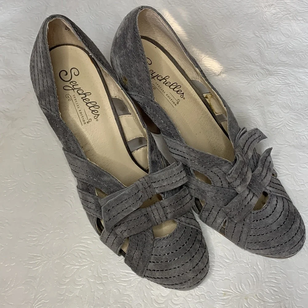 Seychelles‎ In With The New Suede Heels Sz 9.5